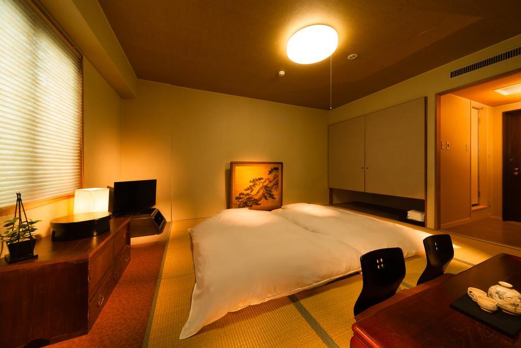Hakuba Springs Hotel Exterior photo